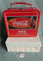 Coca Cola Lunch Box w/plain box
