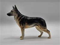 BESWICK DOG - 6.5" LONG