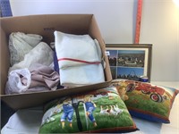 Placemats, Linens & Pillows