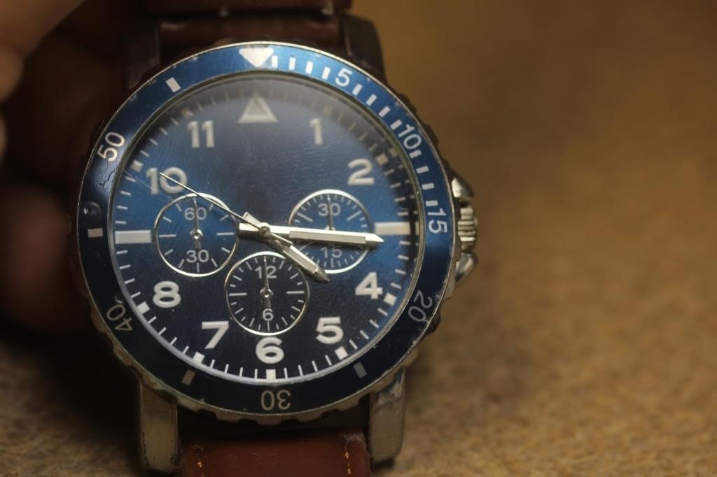 Chrongraphic Style Watch