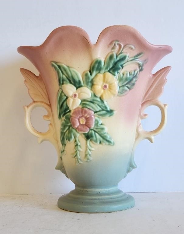 1940s HULL Wildflower Pottery Vase W-9-8 1/2"