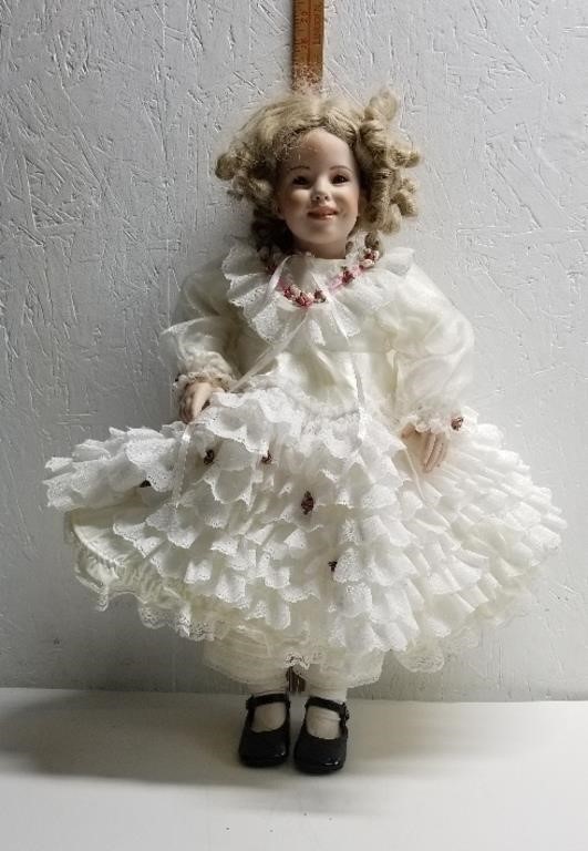 25 Vintage Shirley Temple Doll
