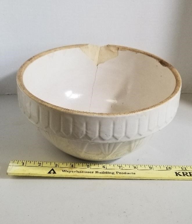 Vintage 10.5 Stoneware Bowl (McCoy ) Chipped
