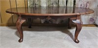 Vtg Universal Furniture Wooden Oval Coffee Table
