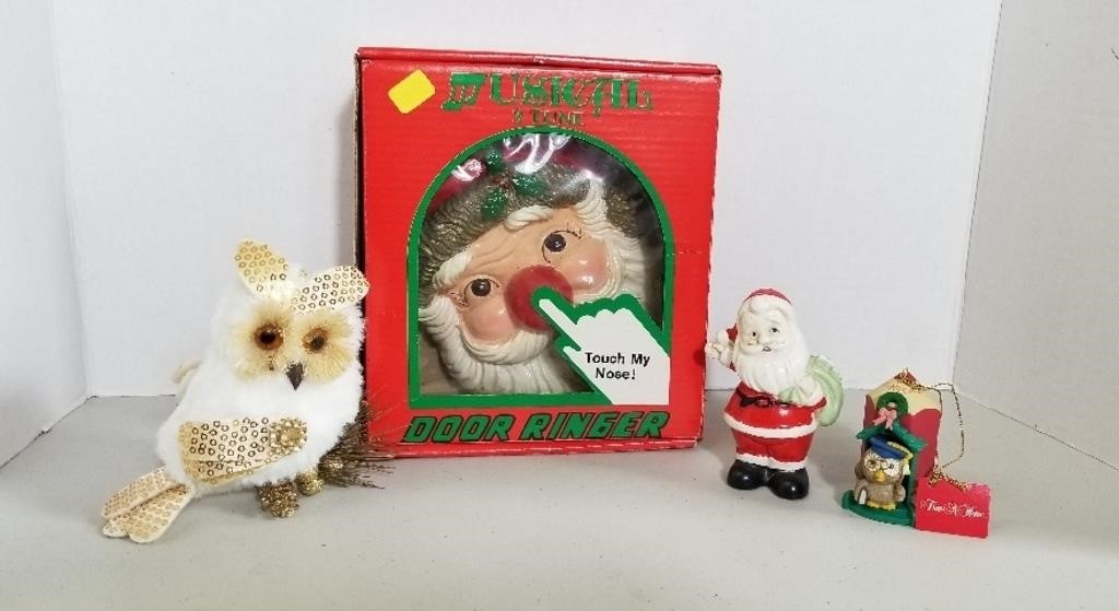 Vintage Lot of 4- Musical Santa Door Ringer