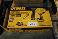 dewalt 18ga brad nailer kit