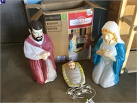 Holiday Time Set of 3 Lighted Nativity