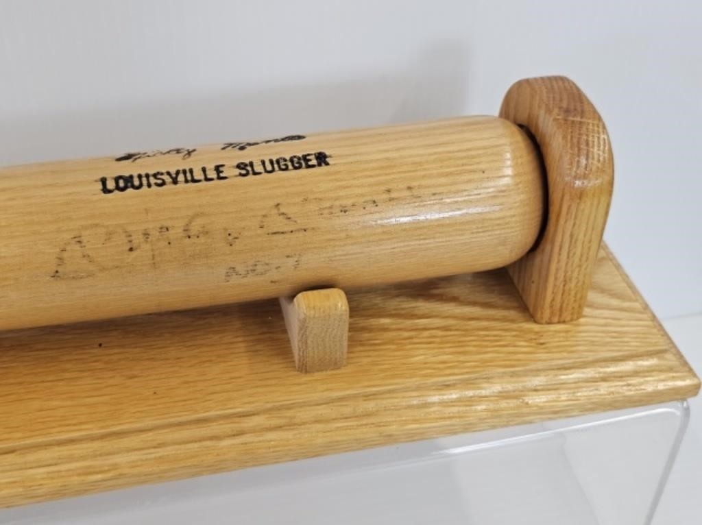 MICKEY MANTLE AUTOGRAPHED BAT