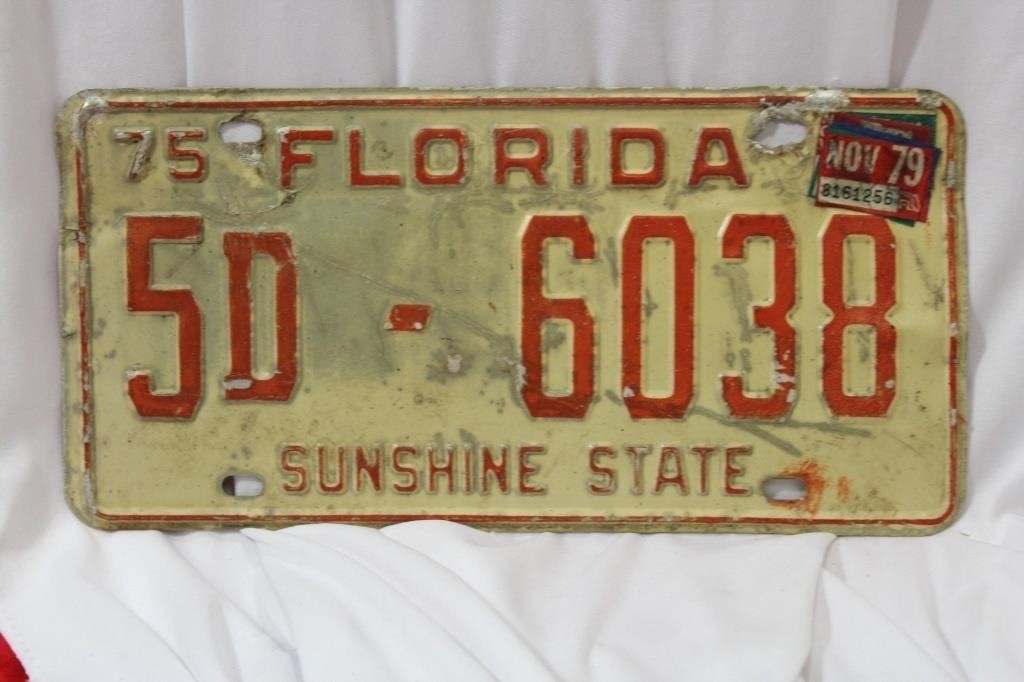 A 1975 Florida License Plate