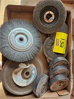 FLAT OF GRINDER WHEELS AND WIRE WHEEL