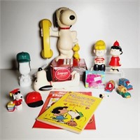 Vintage Snoopy Push Button Phone, Peanuts