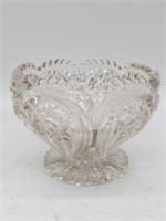 LARGE PRESSED GLASS BOWL 10 IN WIDE