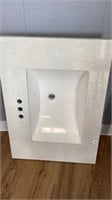 White sink basin, 31x22