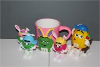 Lot of 5 M&M's Candy Collectibles