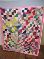 COLORFUL HAND MADE QUILT 67 X 80 INCHES