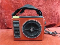 General electric 8 track player. Power sound