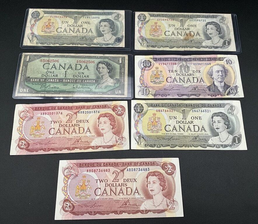 Lot of Canadian paper currency