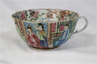 A Large Chinese Export Cup