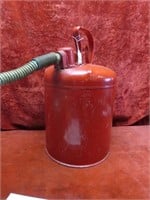 5 gallon safety fuel can.