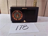 VTG 1950'S GE RADIO ALARM CLOCK