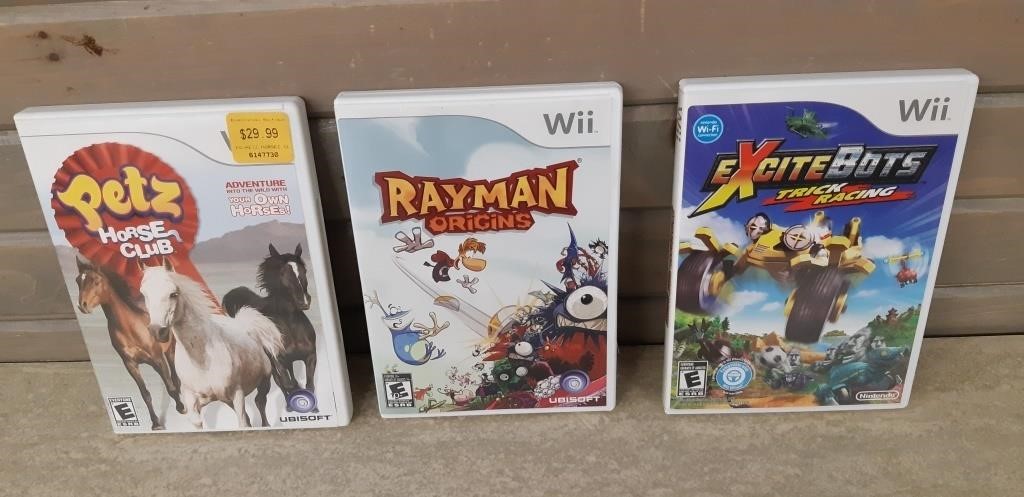 Lot of 3 WII games