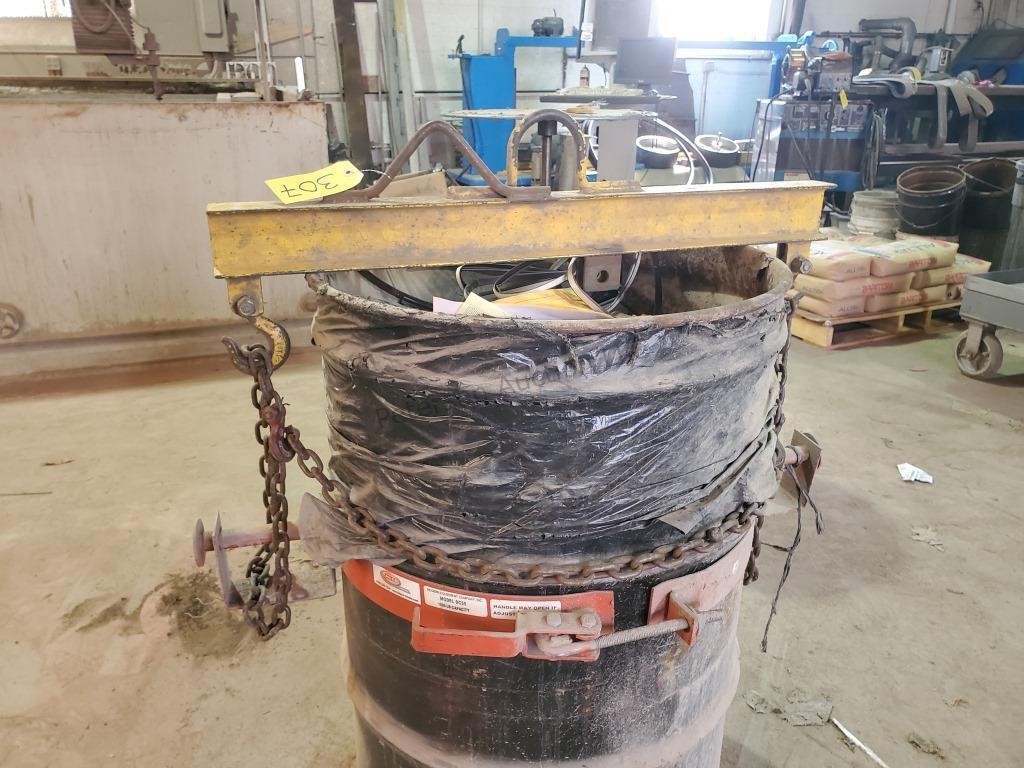 Barrel Lifting Rig with Meco Drum Caddy