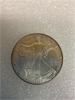 1998 Walking liberty 1 Oz silver dollar