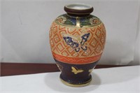 A Japanese Kutani Vase