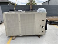 McQuay chiller air cooled 10 ton w/controller