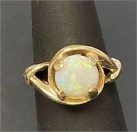 14 KT Opal Ring