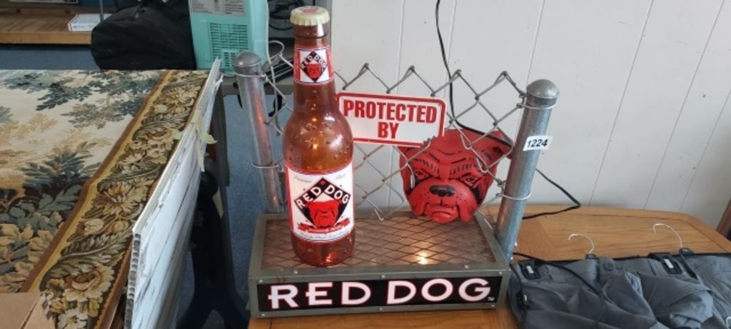 WORKING RED DOG LIGHT UP DISPLAY
