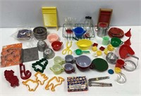 Assorted Vintage Kitchen Toys
