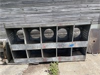 10 Hole Nesting Box