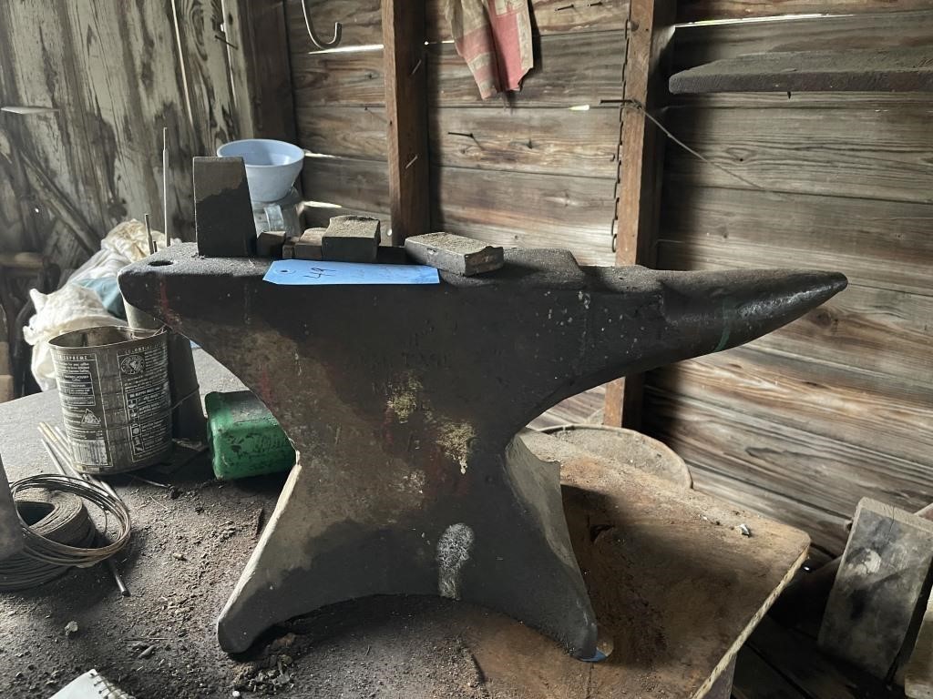 Anvil 22" Long 4" Wide         BRING HELP TO LOAD