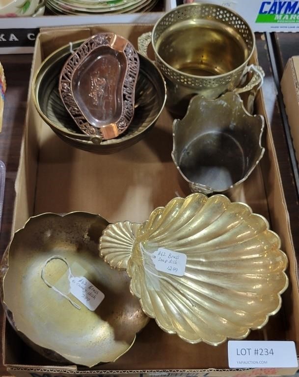 BRASS DISHES & BOWLS