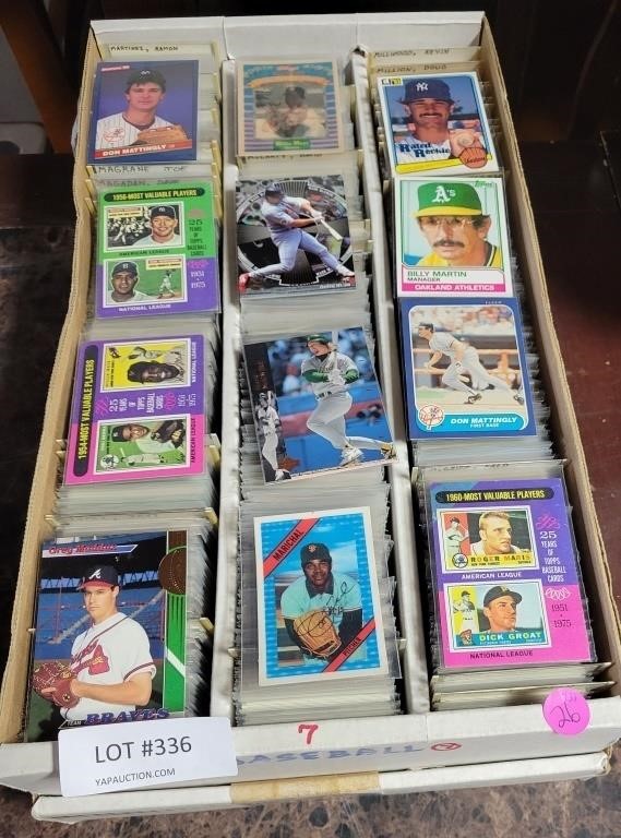 APPROX 5000 BASEBALL TRADING CARDS