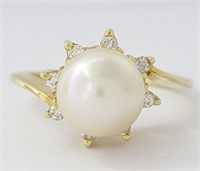 14  Kt Akoya Pearl Diamond Ring