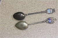Lot of 2 Vintage enamel Spoons