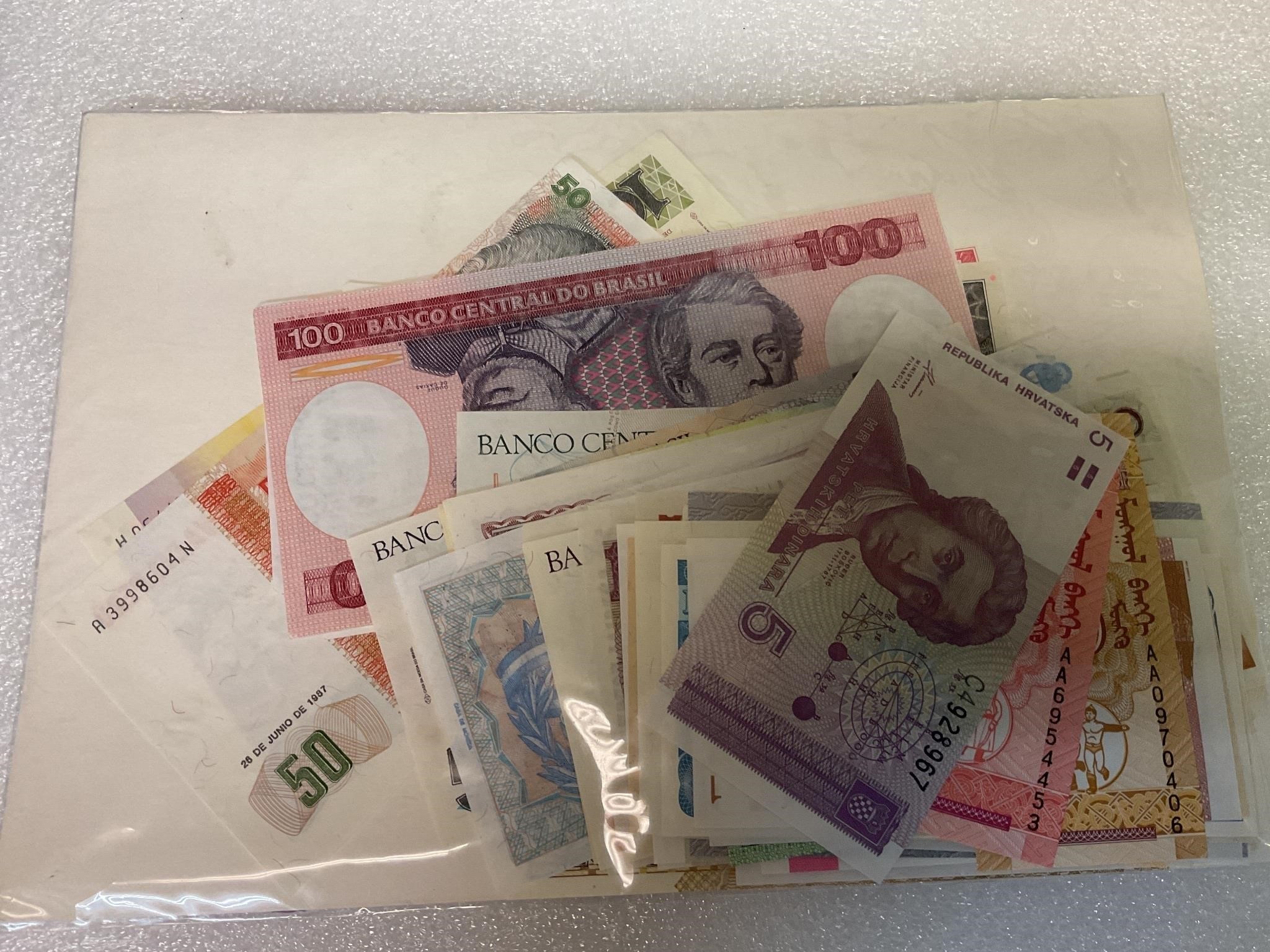 Paper foreign currency