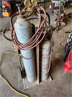 ACETYLENE TORCH SET, W/ CART AND TANKS