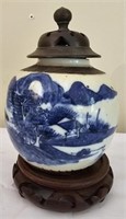 Vintage Blue & White Asian Style Ginger Jar w Lid