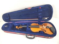 GUC Stentor Student 2 3/4" Violin w/Case & Bow