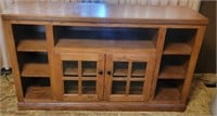 NICE SOLID WOOD ENTERTAINMENT CABINET