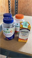 Vitamin C Gummies & Centrum Women Immune Tablets