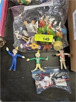 LOT OF MIXED TOYS JACK N THE BOX / THE TICK++