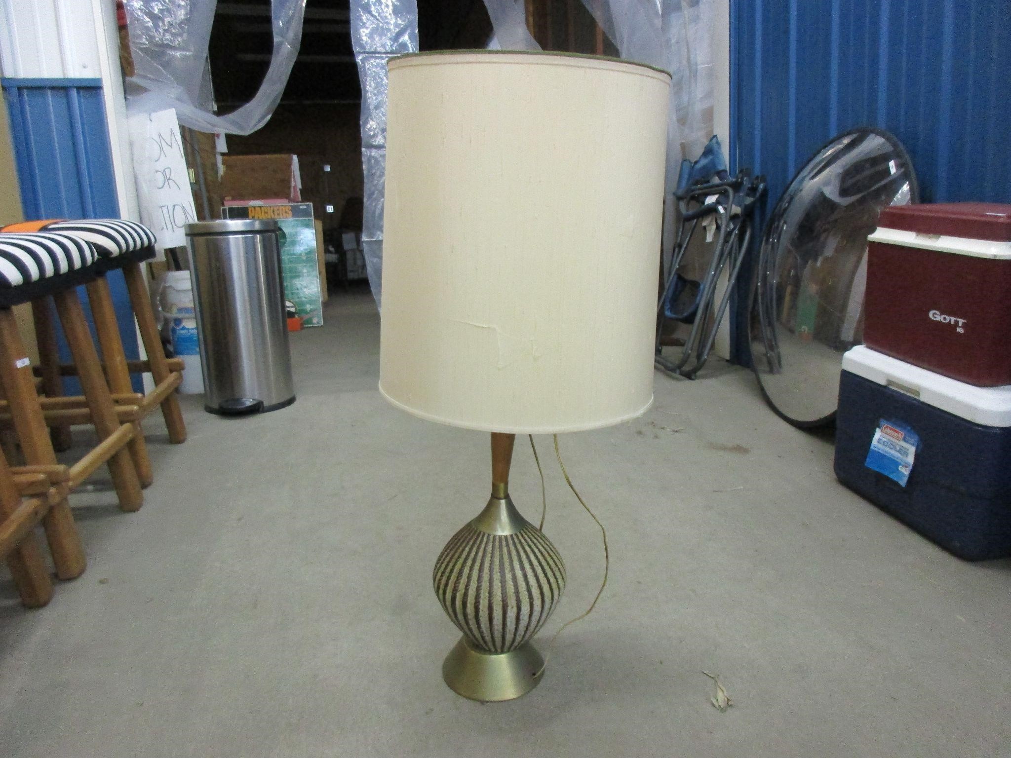 LAMP vintage tested works shade not new 36"tall