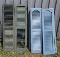 11 plastic shutters, 2 wood