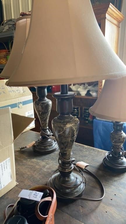 Pair of 27 inch lamps and 0ne 18 inch lamp.