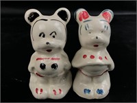 Vtg Mickey/Minnie Salt and Pepper Shakers
