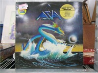 ALBUM ASIA great condition not new
